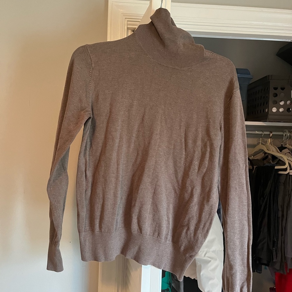 H&M brown turtle neck, women’s large